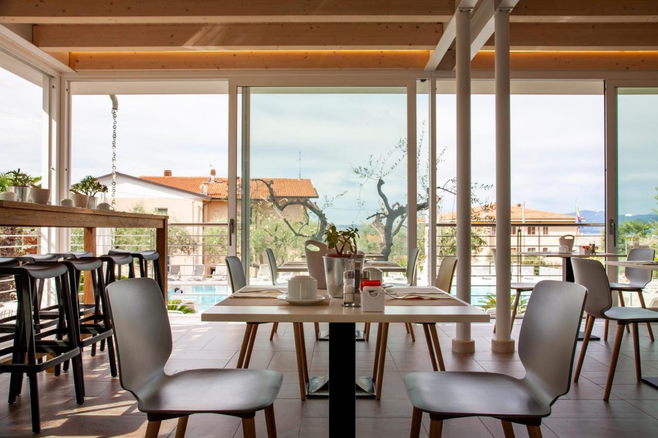 Hotel Villa Olivo Resort 3S Bardolino Exteriör bild