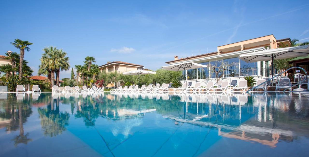 Hotel Villa Olivo Resort 3S Bardolino Exteriör bild